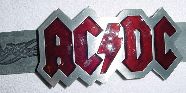 Bordowa muzyczna klamra do pasa AC/DC